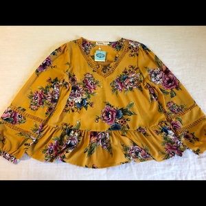 Brand new mustard yellow floral flowy top